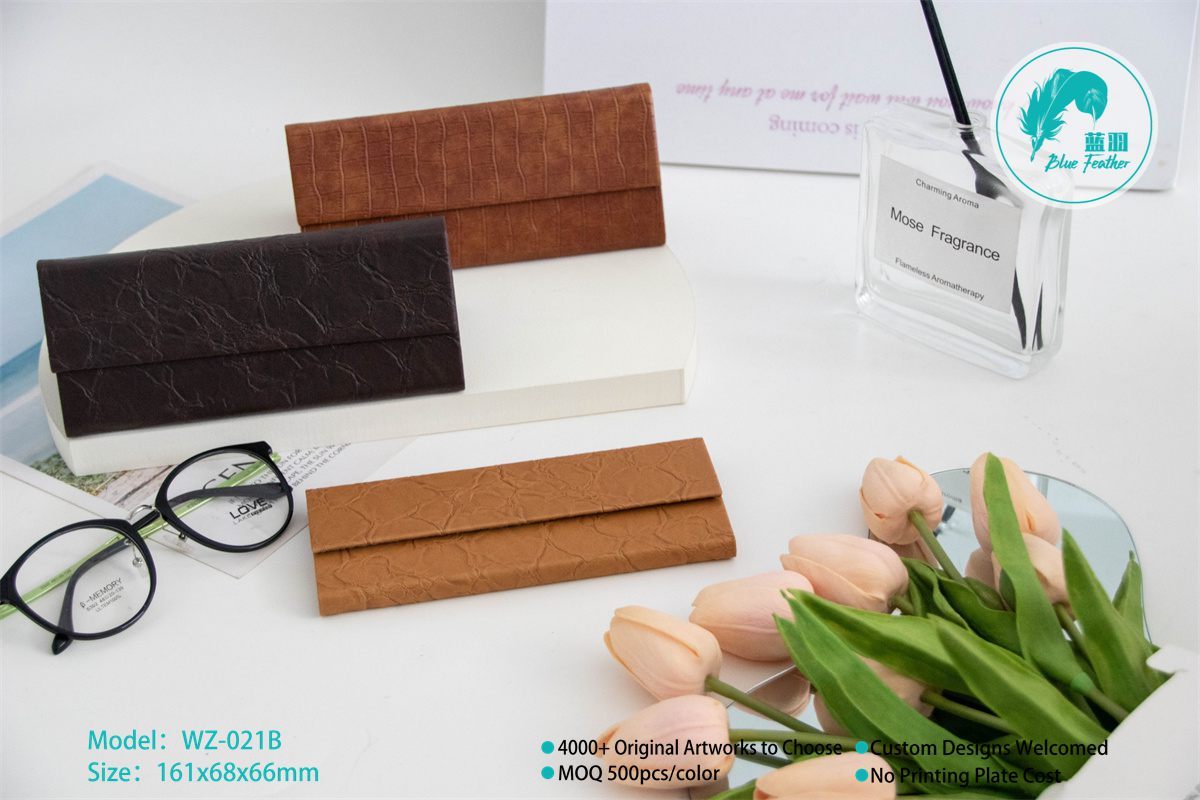 Sleek Matte Leather Foldable Glasses Case for Daily Use